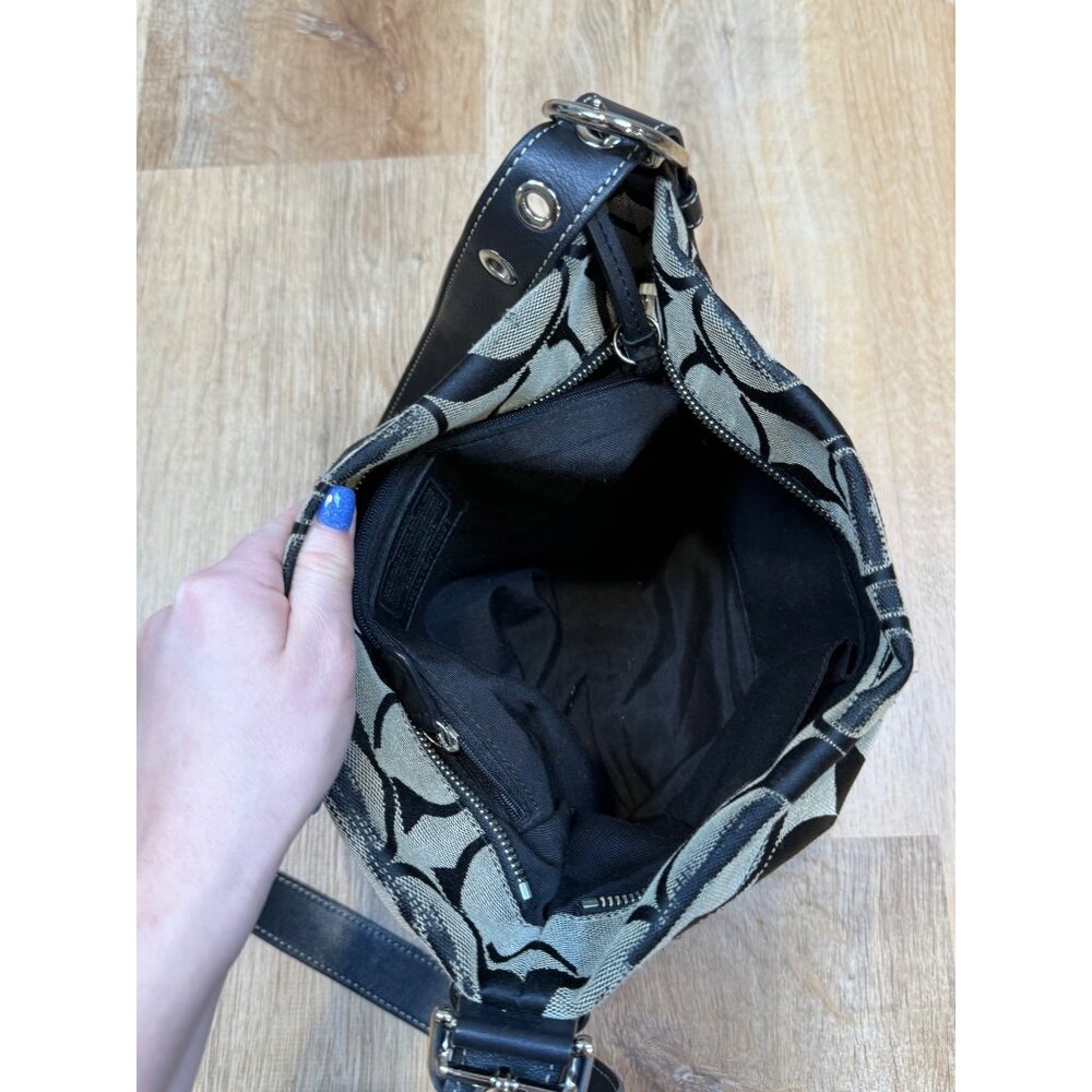 Y2K Coach F15067 Black & Beige Signature Monogram Hobo Shoulder Bag - Picture 7 of 11